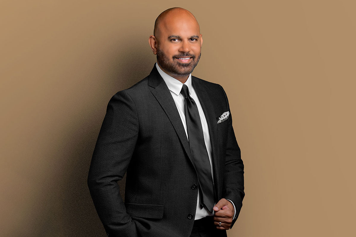 Dr. Noorani, who treats injuries after accidents in Fort Worth.